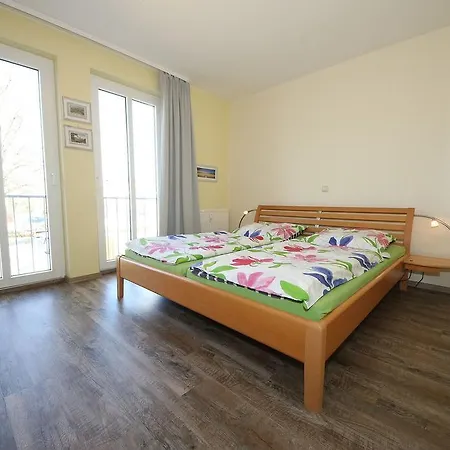 Lejlighed Vineta Ferienwohnung Mit Sudbalkon Goehren (Ruegen)